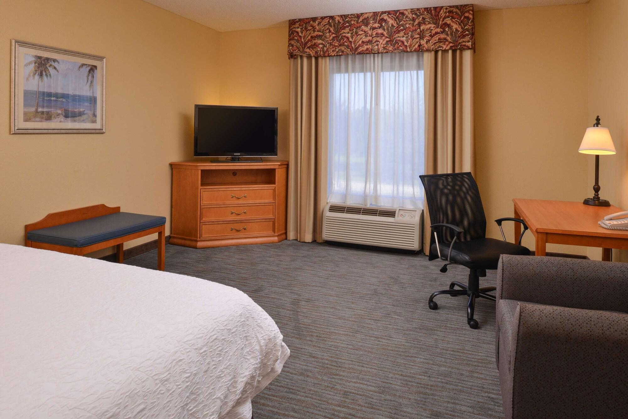Hampton Inn & Suites Tampa East Casino Area Seffner Exterior photo